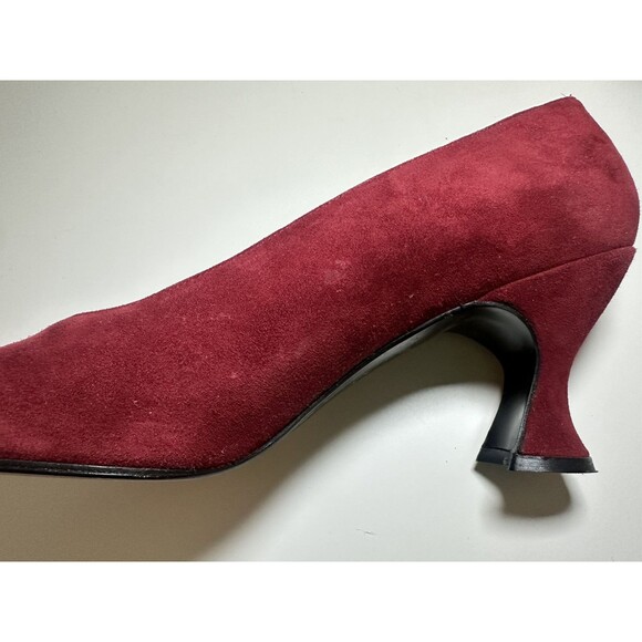 Stuart Weiztman Red Suede Square Toe Heels Pumps Women's Narrow 7.5 N - Picture 8 of 16